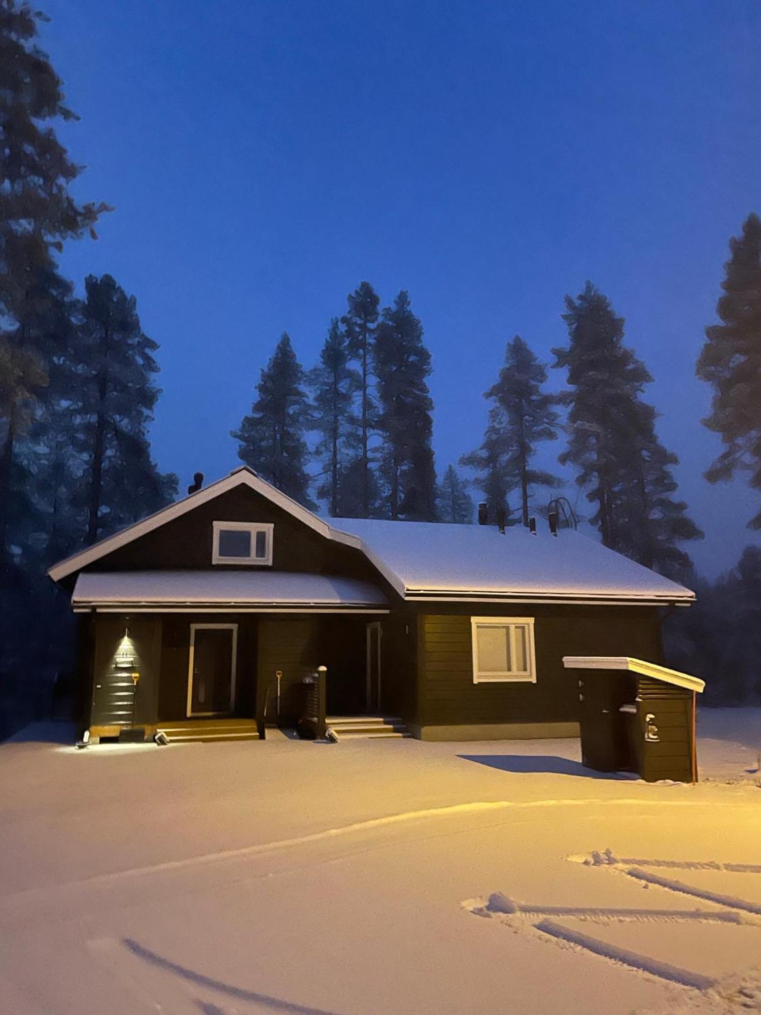 Villa Lumihelmi A & B Äkäslompolo Buitenkant foto