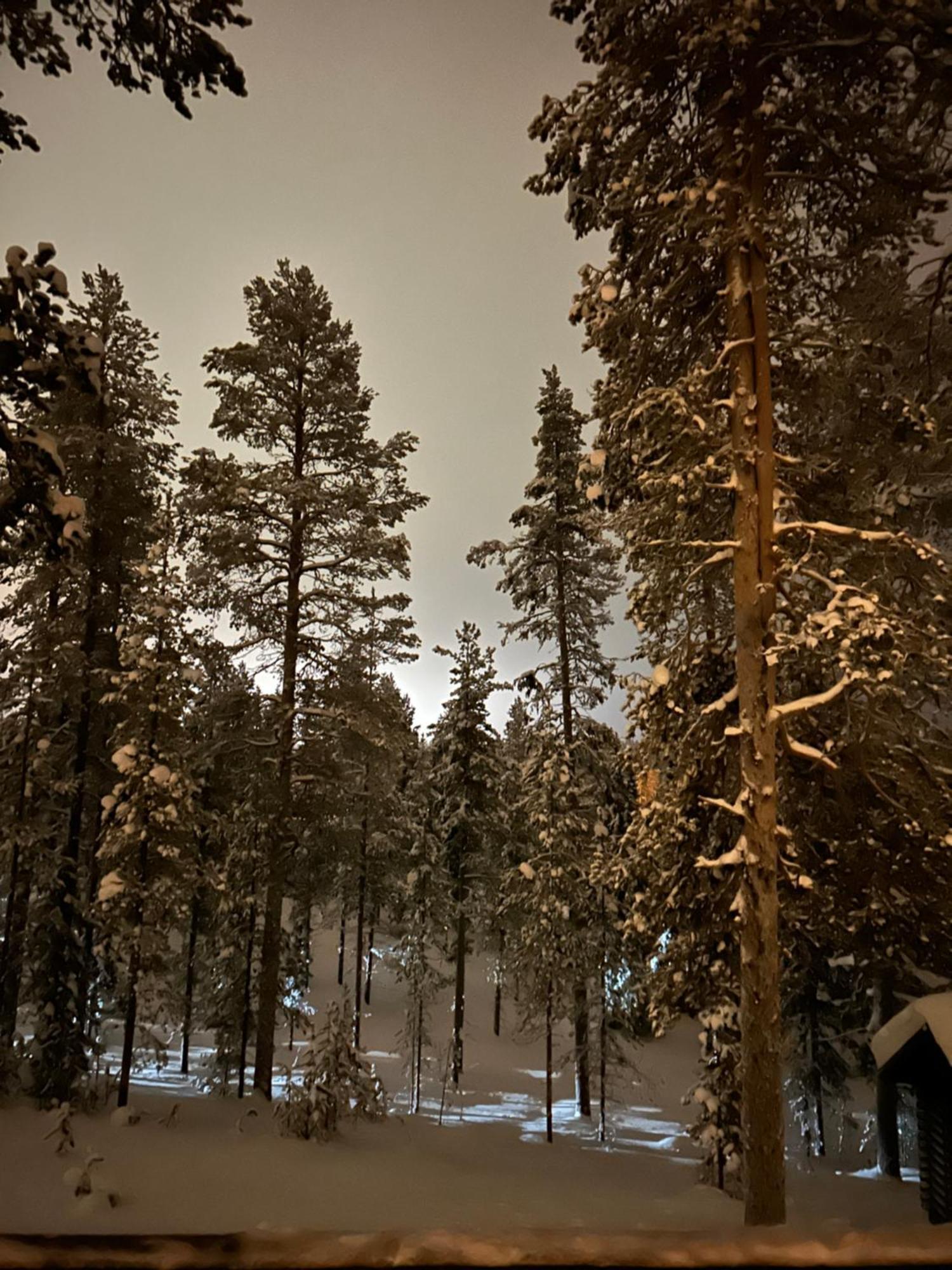 Villa Lumihelmi A & B Äkäslompolo Buitenkant foto